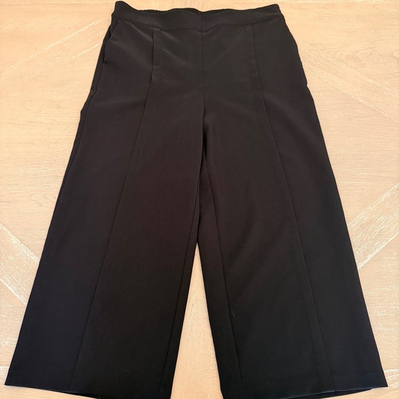 Chico's Pants - Chico’s Elegant Black Women's Pants Elastic Back Size 2.5 or 12/14 Large
